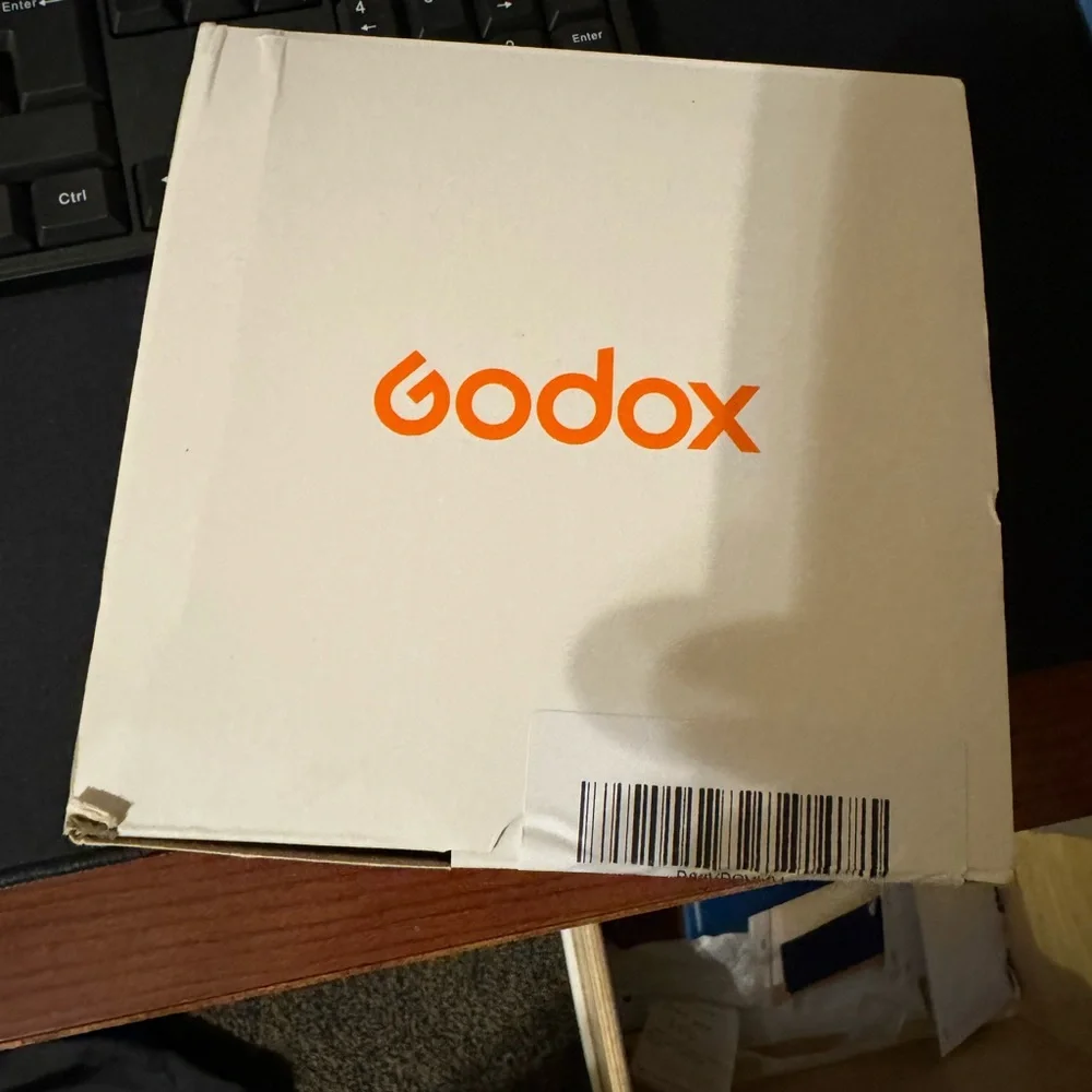 Godox flash diffuser comes with adapters never been used